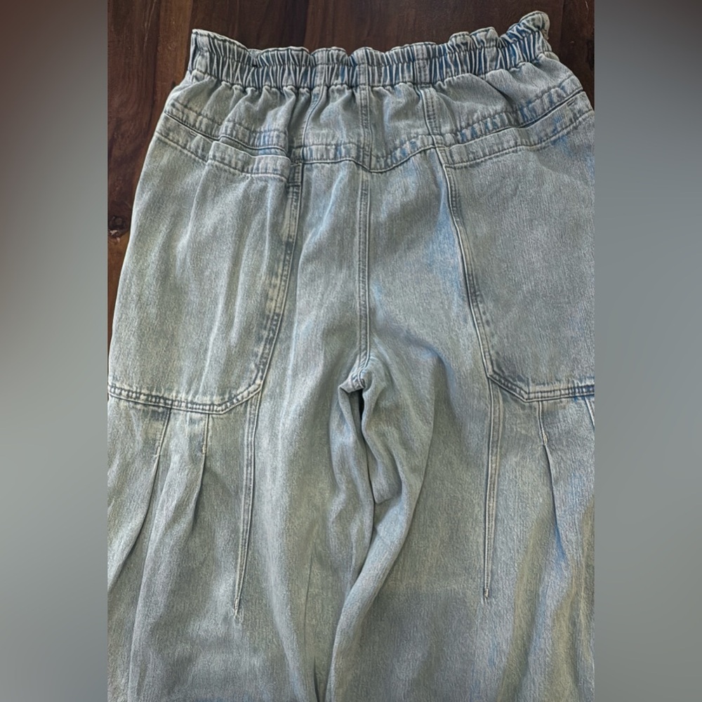 We The Free Light Blue Jeans - Picture 14 of 14
